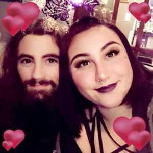 Meet your Posher, Zina